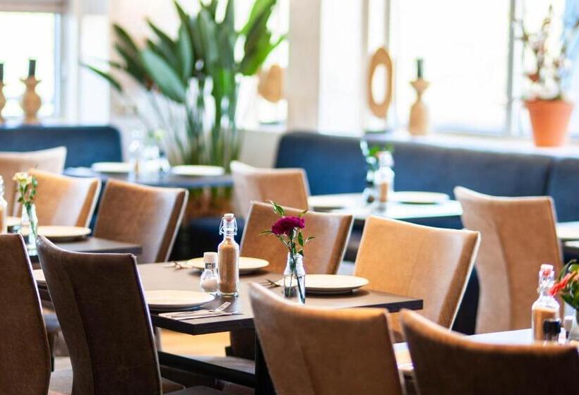 Strandhotel Buren Aan Zee