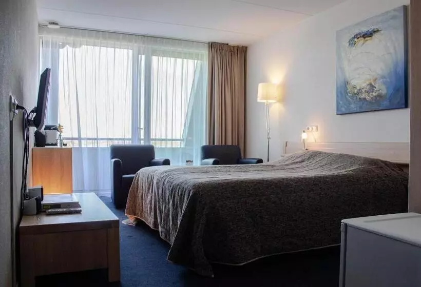 Strandhotel Buren Aan Zee