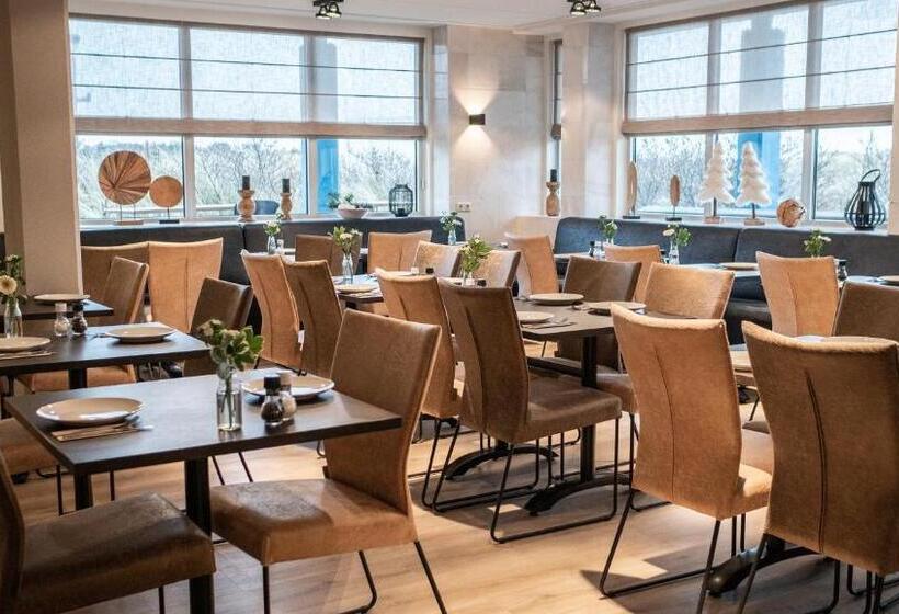 Strandhotel Buren Aan Zee