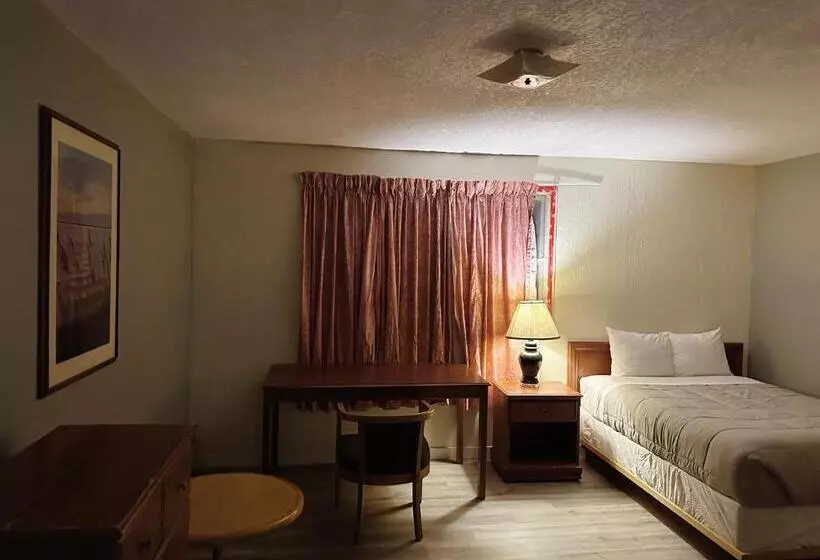 Uptown Motel