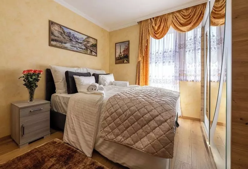 ベッドアンドブレックファースト Vörös álom Panzió