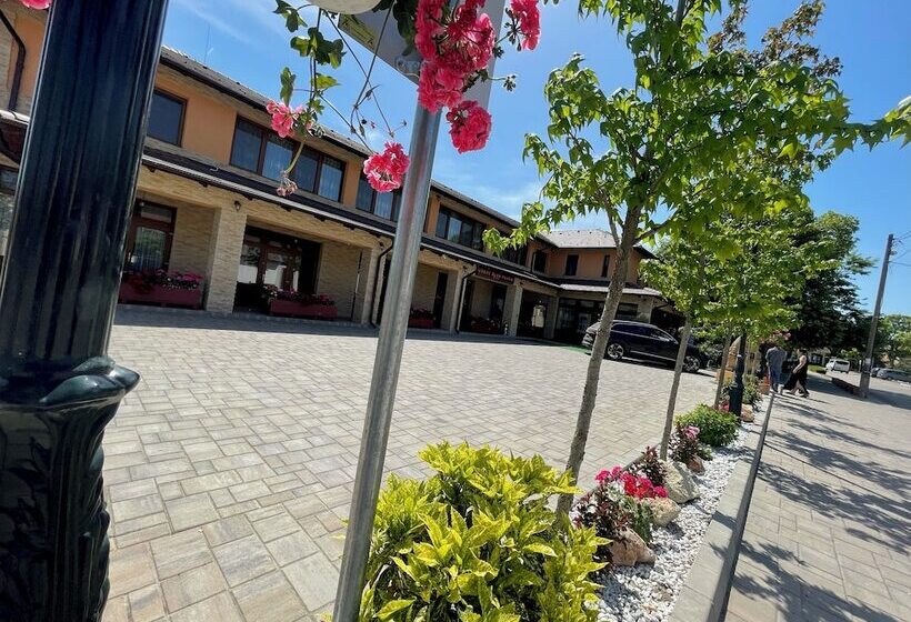 민박 Vörös álom Panzió