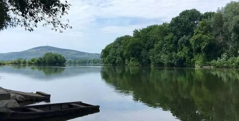 ベッドアンドブレックファースト Vörös álom Panzió