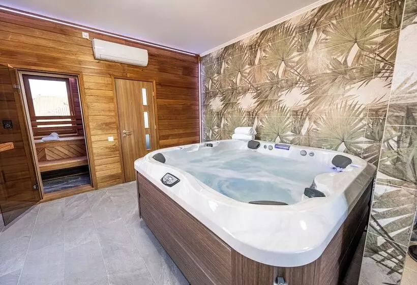 ベッドアンドブレックファースト Vörös álom Panzió