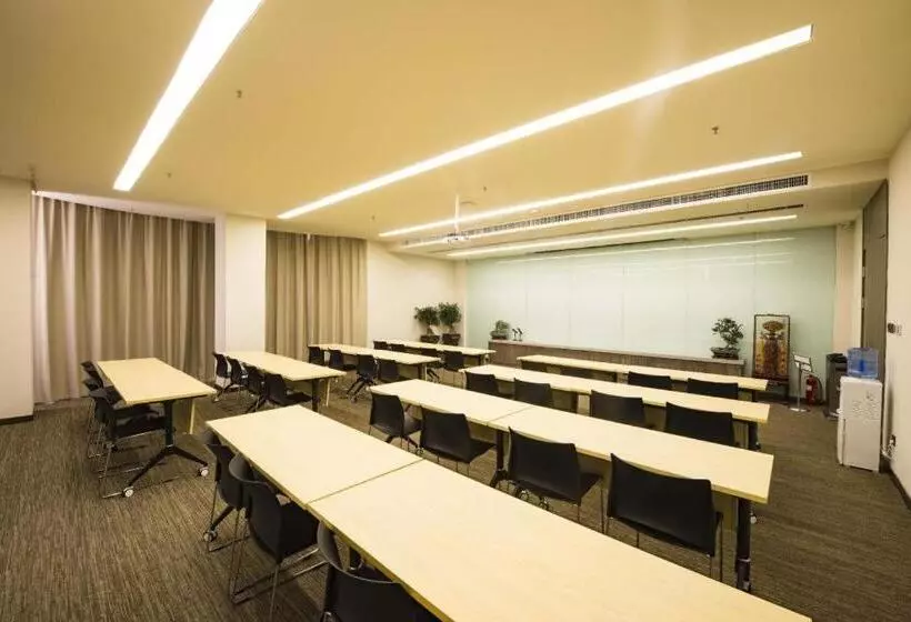 Hanting Hotel Ining Taibai Hu Jinghang Road