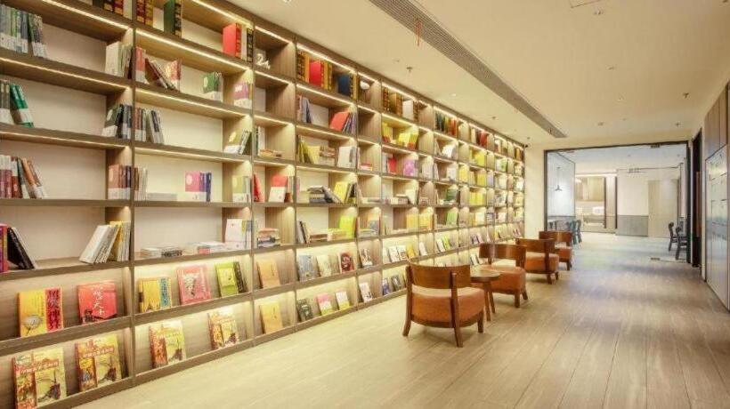 Hanting Hotel Jiaxing International Convention And Exhibition Center