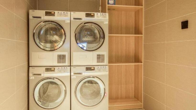 Hanting Hotel Jiaxing International Convention And Exhibition Center