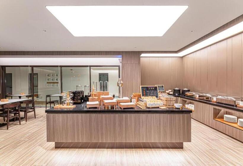 Hanting Hotel Lu An Wanxi Avenue International Auto City