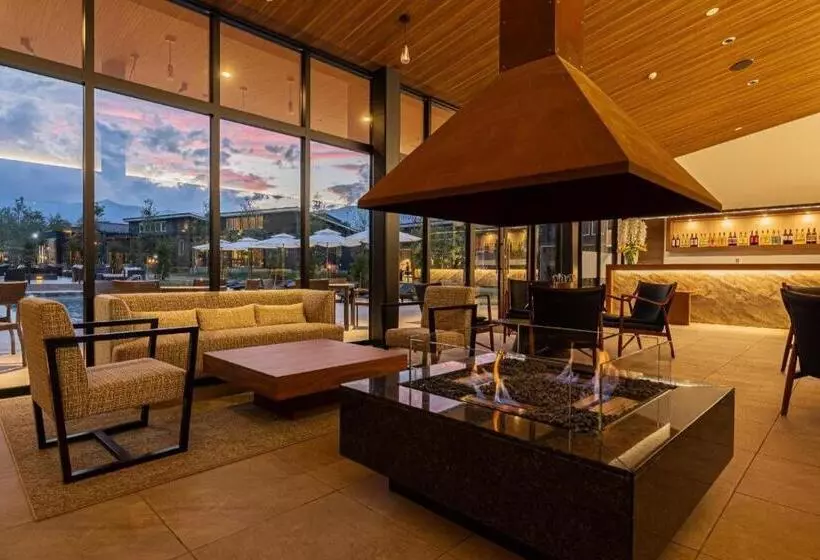 ホテル Awaumi Fujikawaguchiko Resort