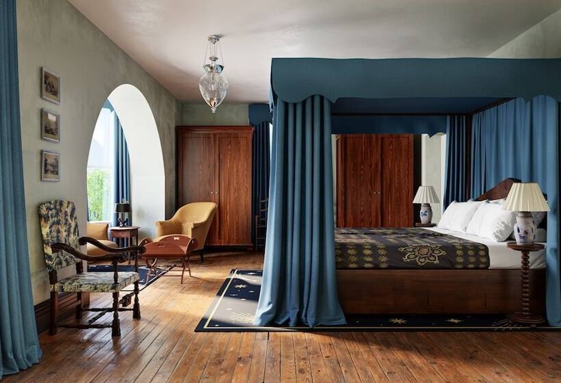 호텔 Shenandoah Mansions, An Ash