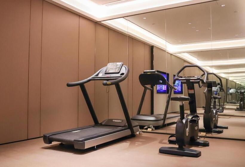 Ji Hotel Haian Bus Station