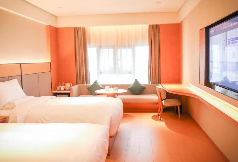 Ji Hotel Haian Bus Station