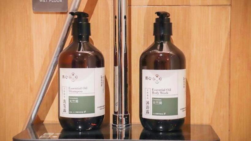 Ji Hotel Haian Bus Station