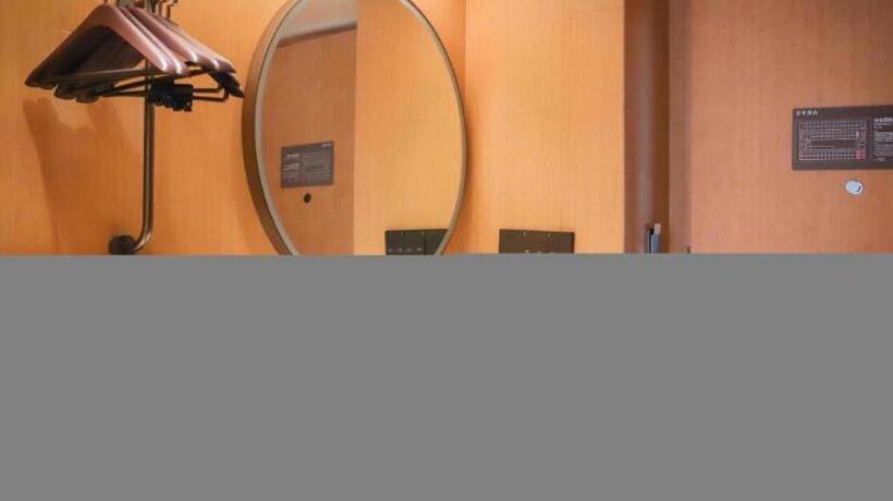 Ji Hotel Haian Bus Station