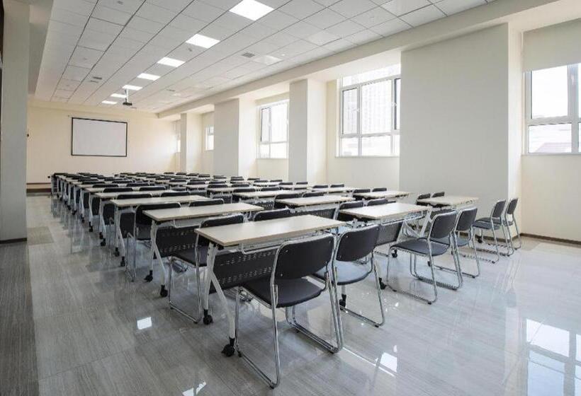 Ji Hotel Jilin Wanda Plaza