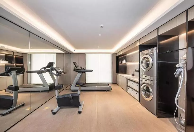 Ji Hotel Xiantaomian Street