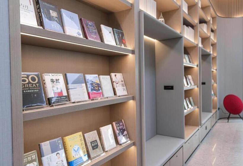 Ji Hotel Yantai Development Zone Housha Plaza