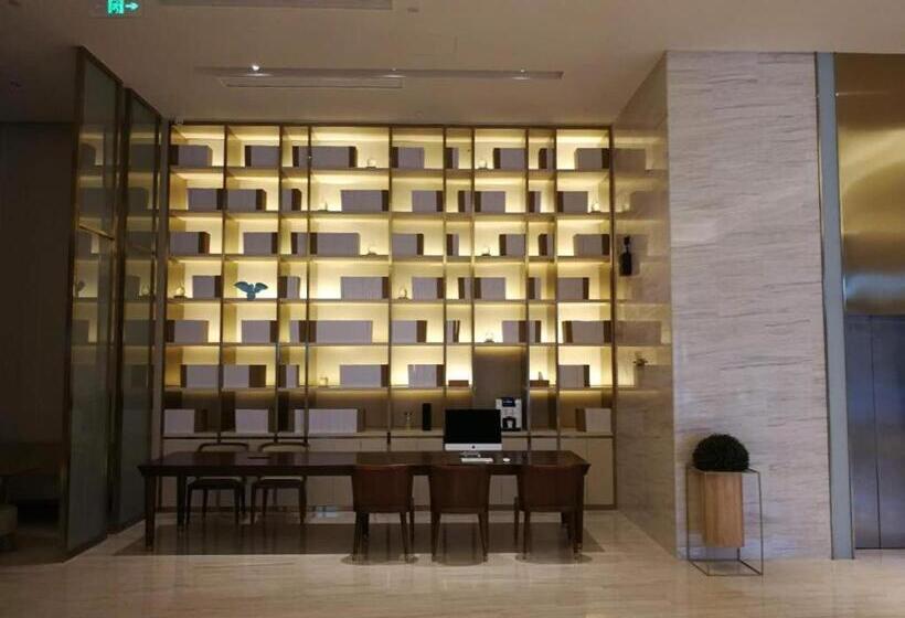 Ji Hotel Yantai Penglai Zhonglou Dong Road