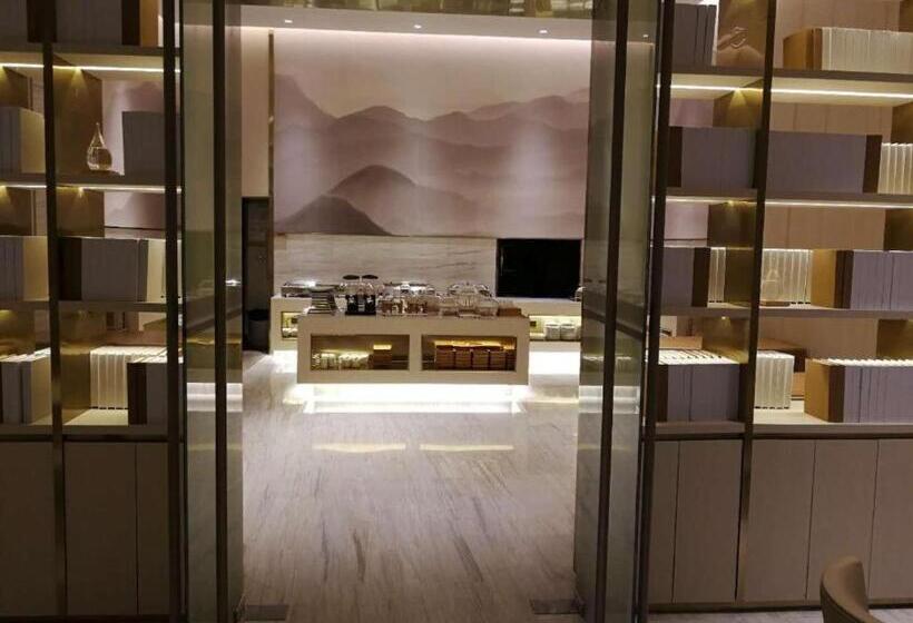 Ji Hotel Yantai Penglai Zhonglou Dong Road