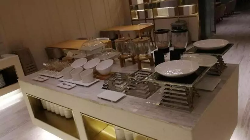 Ji Hotel Yantai Penglai Zhonglou Dong Road