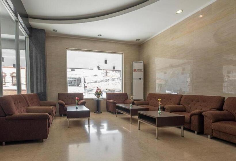 Oyo 1081 Allson City Hotel Makassar