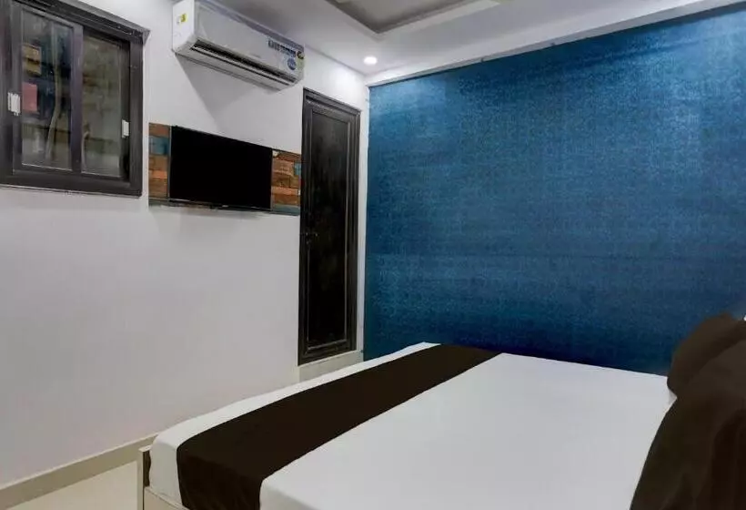 Oyo Flagship Hotel Om Shree