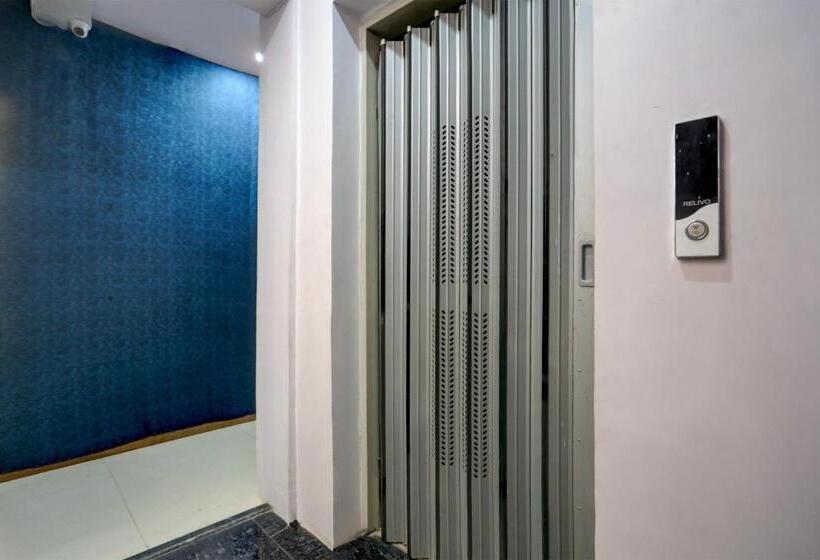 Oyo Flagship Hotel Om Shree