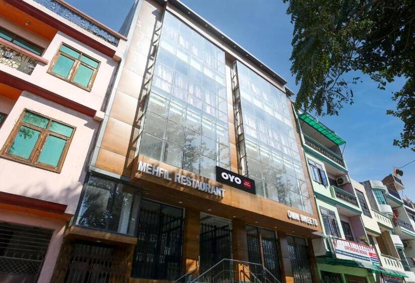 Oyo Flagship Hotel Om Shree