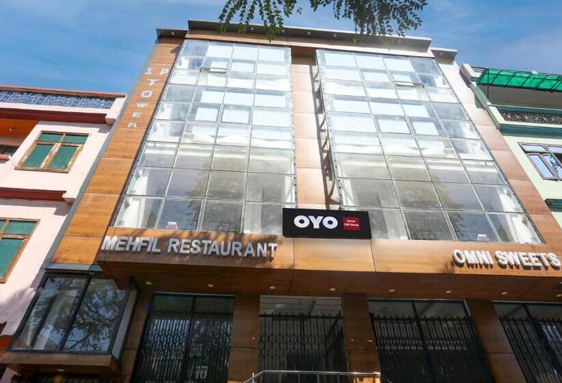 Oyo Flagship Hotel Om Shree