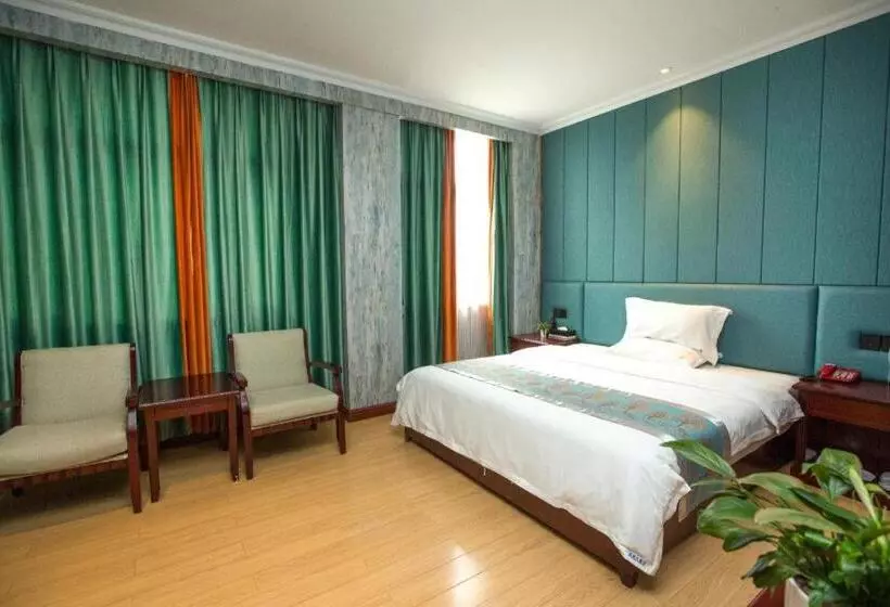 Starway Hotel Jiujiang Duchang Yue An