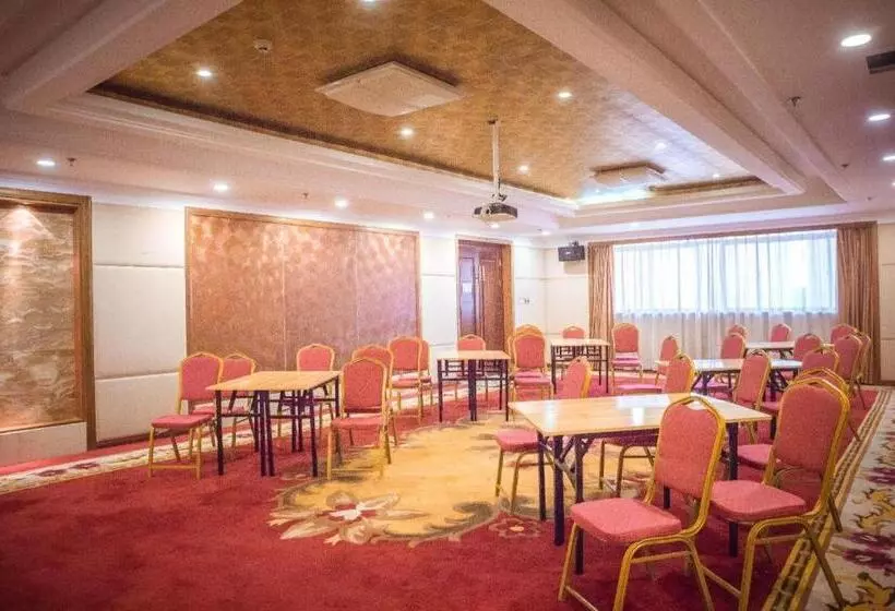 Starway Hotel Jiujiang Duchang Yue An