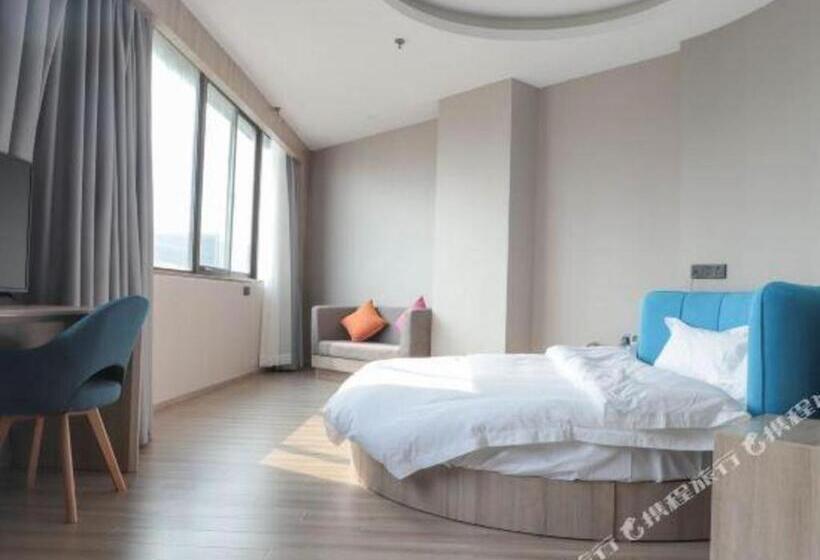 Starway Hotel Xuzhou Suning Square