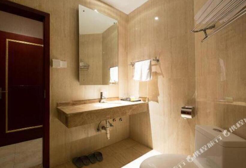 Starway Hotel Xuzhou Suning Square