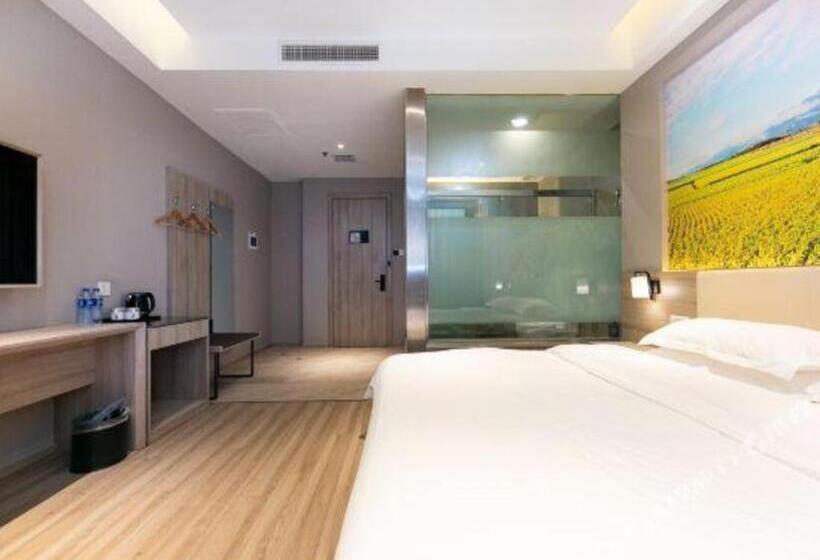Starway Hotel Xuzhou Suning Square