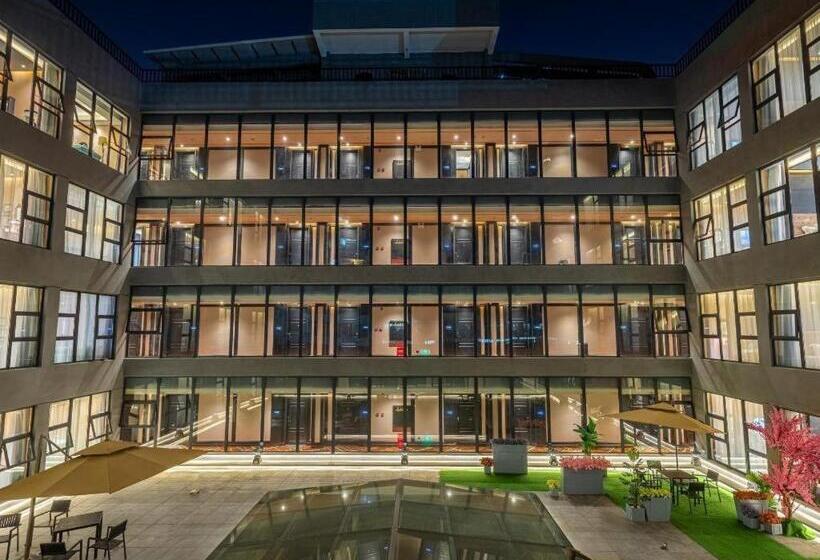 Xana Hotelle Chaozhou Ancient City Paifang Street