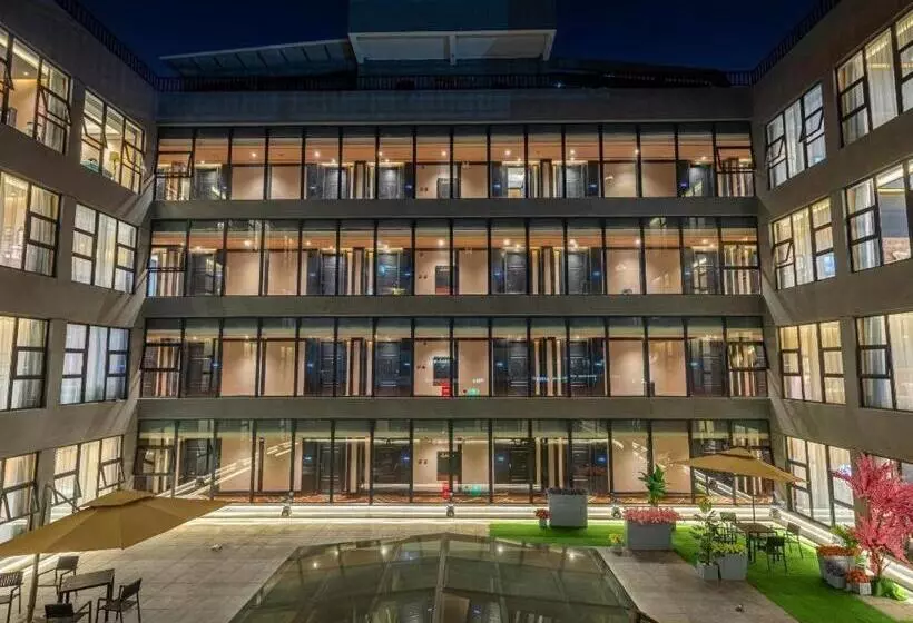 Xana Hotelle Chaozhou Ancient City Paifang Street