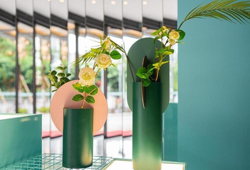 Xana Hotelle Chaozhou Ancient City Paifang Street