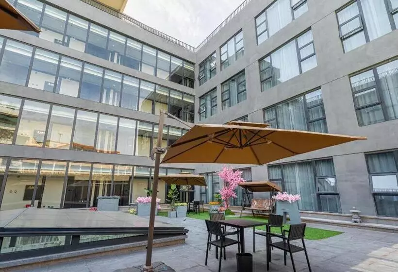 Xana Hotelle Chaozhou Ancient City Paifang Street