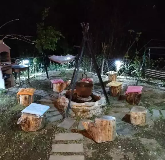 çelina Apart