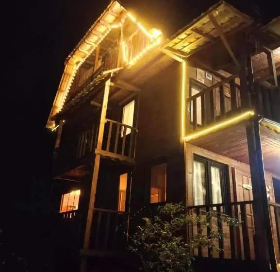 çelina Apart
