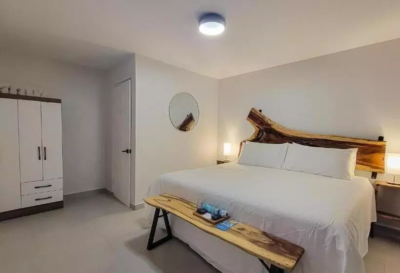 Hotelli Anika Boutique Suites