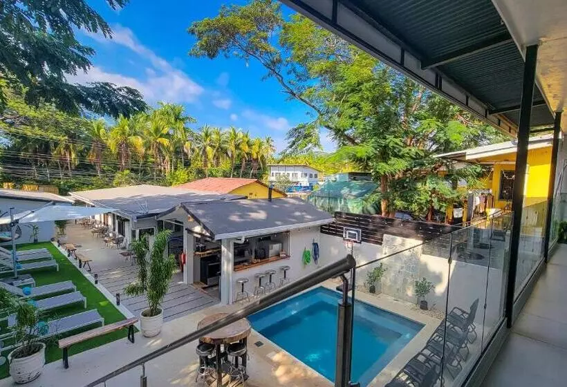 Hotelli Anika Boutique Suites