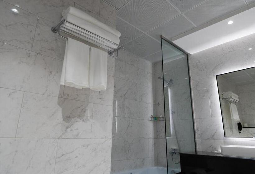 هتل Djibouti Ayla Grand