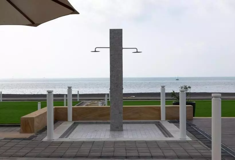 هتل Djibouti Ayla Grand