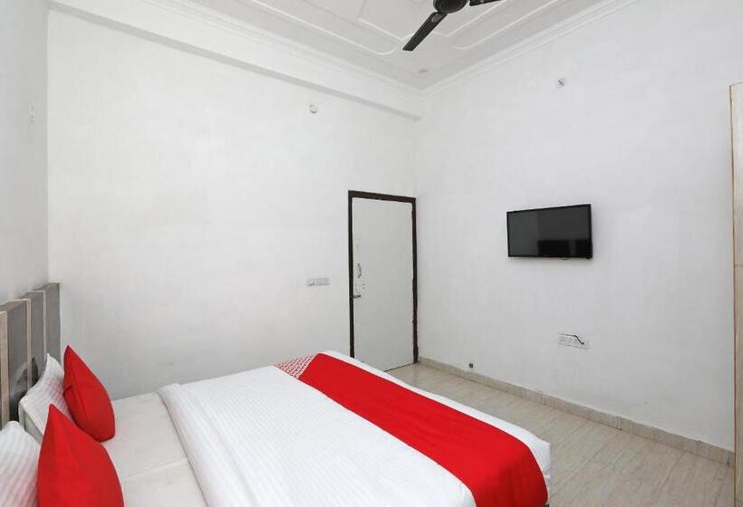 호텔 Oyo Diamond Resort