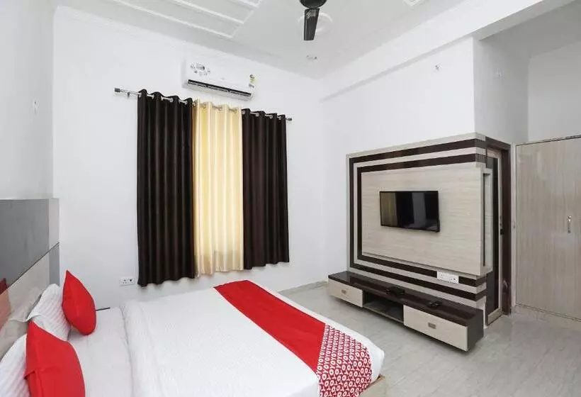 ホテル Oyo Diamond Resort