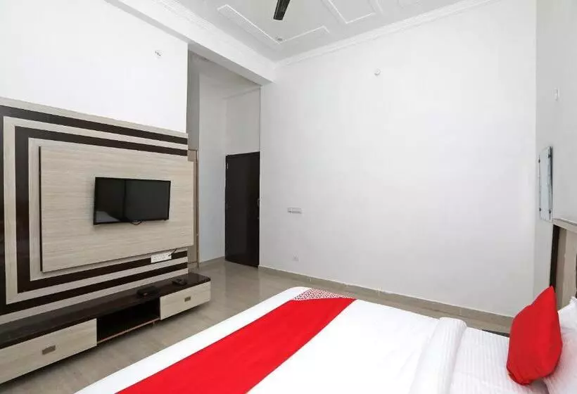 ホテル Oyo Diamond Resort