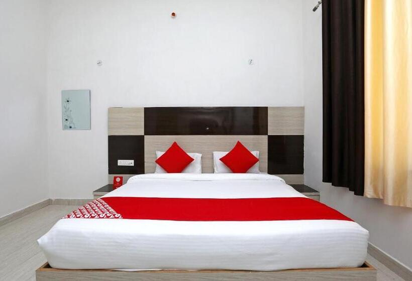 호텔 Oyo Diamond Resort