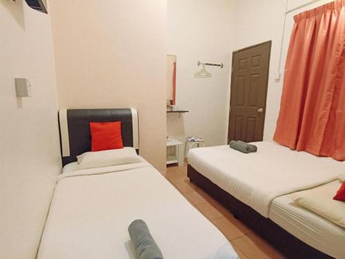 Hotel The Tudor Home Inn 2