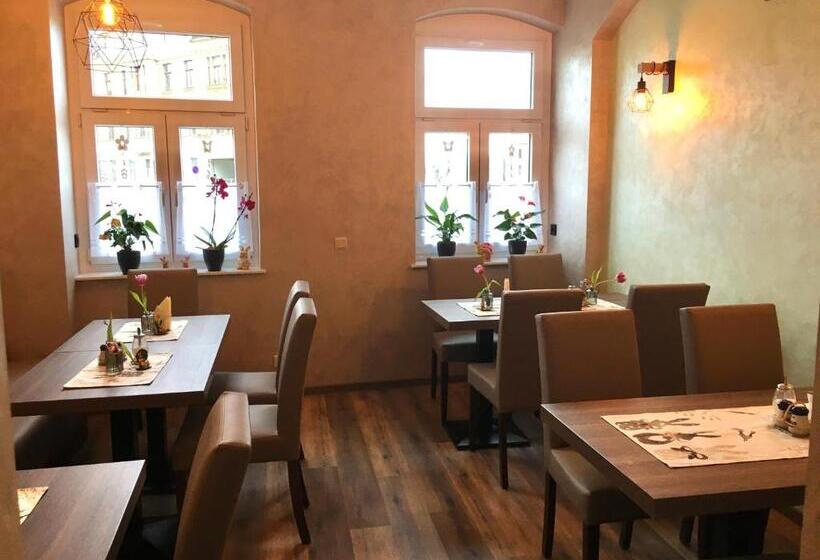 膳宿费 Gästehaus Heidi